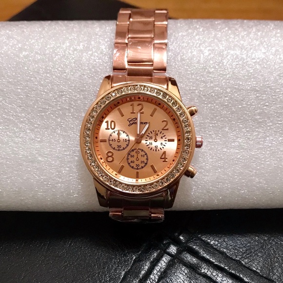 Stunning Rose Gold Watch with Crystals - Picture 3 of 6